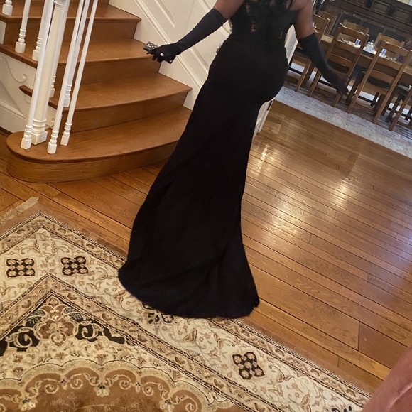 Albina Dyla "Long Black Dress w/ Embroidered Detail" - Picture 9 of 9